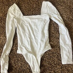 aritzia long sleeve body suit